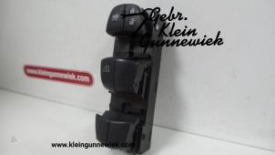 Gebruikte Schakelblok ruiten Nissan Leaf Prijs op aanvraag aangeboden door Gebr.Klein Gunnewiek Ho.BV