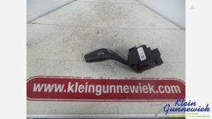 Gebruikte Knipperlicht Schakelaar Ford Grand C-Max Prijs € 10,00 Margeregeling aangeboden door Klein Gunnewiek Autodemontage & Motorentechniek