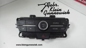 Gebruikte Radiobedienings paneel Ford Kuga Prijs € 65,00 Margeregeling aangeboden door Gebr.Klein Gunnewiek Ho.BV