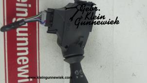 Gebruikte Schakelaar Ruitenwisser Ford Tourneo Courier Prijs op aanvraag aangeboden door Gebr.Klein Gunnewiek Ho.BV