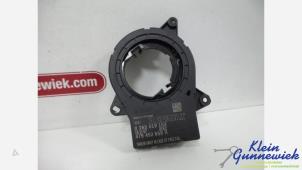 Gebruikte Gier sensor Renault Clio Prijs € 30,00 Margeregeling aangeboden door Klein Gunnewiek Autodemontage & Motorentechniek