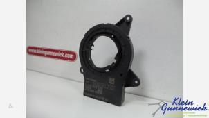 Gebruikte Gier sensor Renault Clio Prijs € 30,00 Margeregeling aangeboden door Klein Gunnewiek Autodemontage & Motorentechniek