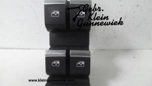 Gebruikte Combischakelaar ramen Audi Q5 Prijs op aanvraag aangeboden door Gebr.Klein Gunnewiek Ho.BV
