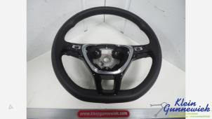 Gebruikte Stuurwiel Volkswagen Tiguan Prijs € 195,00 Margeregeling aangeboden door Klein Gunnewiek Autodemontage & Motorentechniek