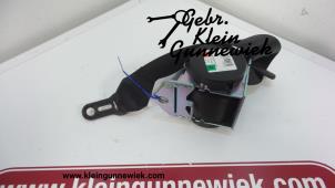 Gebruikte Veiligheidsgordel links-achter BMW 1-Serie Prijs op aanvraag aangeboden door Gebr.Klein Gunnewiek Ho.BV