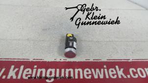 Gebruikte Start/Stop schakelaar Volkswagen Passat Prijs op aanvraag aangeboden door Gebr.Klein Gunnewiek Ho.BV