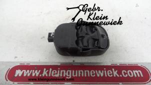 Gebruikte Sensor regen Kia Carens Prijs op aanvraag aangeboden door Gebr.Klein Gunnewiek Ho.BV