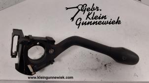 Gebruikte Schakelaar Ruitenwisser Volkswagen Bestel Prijs op aanvraag aangeboden door Gebr.Klein Gunnewiek Ho.BV