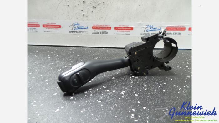 Richtingaanwijzer Schakelaar van een Seat Alhambra 2001