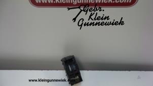 Gebruikte Schakelaar Koplamp Ihv Audi A1 Prijs op aanvraag aangeboden door Gebr.Klein Gunnewiek Ho.BV