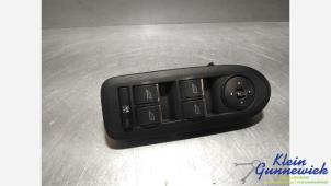 Gebruikte Combischakelaar ramen Ford Kuga Prijs € 15,00 Margeregeling aangeboden door Klein Gunnewiek Autodemontage & Motorentechniek