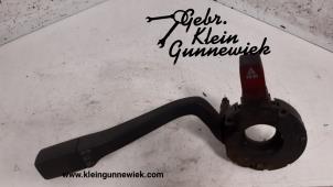 Gebruikte Knipperlicht Schakelaar Volkswagen Bestel Prijs op aanvraag aangeboden door Gebr.Klein Gunnewiek Ho.BV