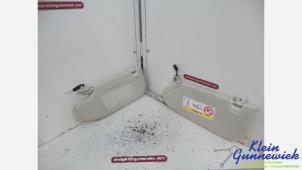 Gebruikte Zonneklep set Ford Mondeo Prijs op aanvraag aangeboden door Klein Gunnewiek Autodemontage & Motorentechniek