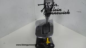 Gebruikte Versnellingspook Renault Megane Prijs op aanvraag aangeboden door Gebr.Klein Gunnewiek Ho.BV