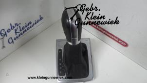 Gebruikte Versnellingspookhoes Volkswagen Passat Prijs op aanvraag aangeboden door Gebr.Klein Gunnewiek Ho.BV