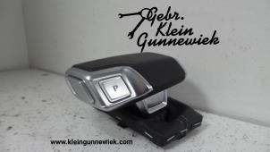 Gebruikte Versnellingspookhoes Audi A6 Prijs op aanvraag aangeboden door Gebr.Klein Gunnewiek Ho.BV