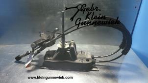 Gebruikte Versnellingspook Seat Leon Prijs op aanvraag aangeboden door Gebr.Klein Gunnewiek Ho.BV