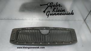 Gebruikte Grille Skoda Superb Prijs € 35,00 Margeregeling aangeboden door Gebr.Klein Gunnewiek Ho.BV