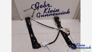 Gebruikte Raammechaniek 4Deurs links-voor BMW 1-Serie Prijs € 25,00 Margeregeling aangeboden door Klein Gunnewiek Autodemontage & Motorentechniek