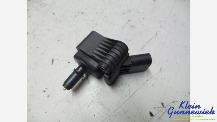Gebruikte Bobine Volkswagen Polo Prijs € 15,00 Margeregeling aangeboden door Klein Gunnewiek Autodemontage & Motorentechniek
