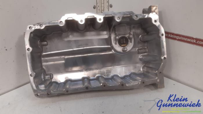 Carterpan van een Audi A3 2009