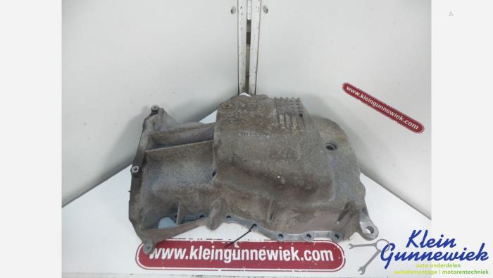 Gebruikte Carterpan Dacia Logan Prijs € 30,00 Margeregeling aangeboden door Klein Gunnewiek Autodemontage & Motorentechniek