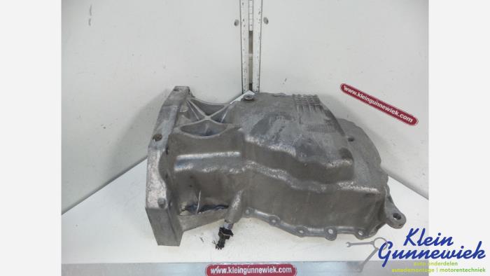 Gebruikte Carterpan Renault Twingo Prijs € 32,00 Margeregeling aangeboden door Klein Gunnewiek Autodemontage & Motorentechniek