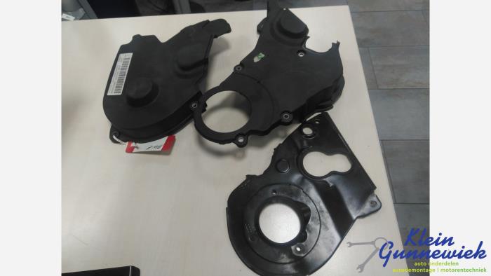 Gebruikte Distributiedeksel Audi A6 Prijs € 29,00 Margeregeling aangeboden door Klein Gunnewiek Autodemontage & Motorentechniek