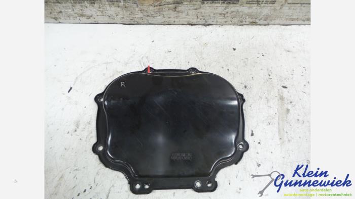 Gebruikte Distributiedeksel Audi S5 Prijs € 16,00 Margeregeling aangeboden door Klein Gunnewiek Autodemontage & Motorentechniek
