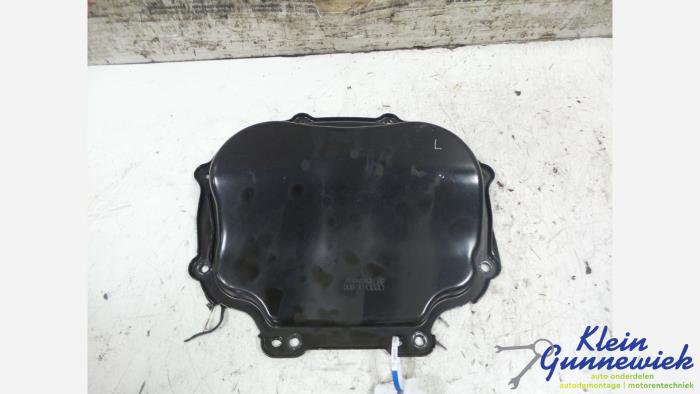 Gebruikte Distributiedeksel Audi S5 Prijs € 16,00 Margeregeling aangeboden door Klein Gunnewiek Autodemontage & Motorentechniek