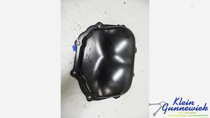 Gebruikte Distributiedeksel Audi A6 Prijs € 16,00 Margeregeling aangeboden door Klein Gunnewiek Autodemontage & Motorentechniek