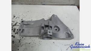 Nieuwe Dynamosteun onder Volkswagen Golf Prijs op aanvraag aangeboden door Klein Gunnewiek Autodemontage & Motorentechniek