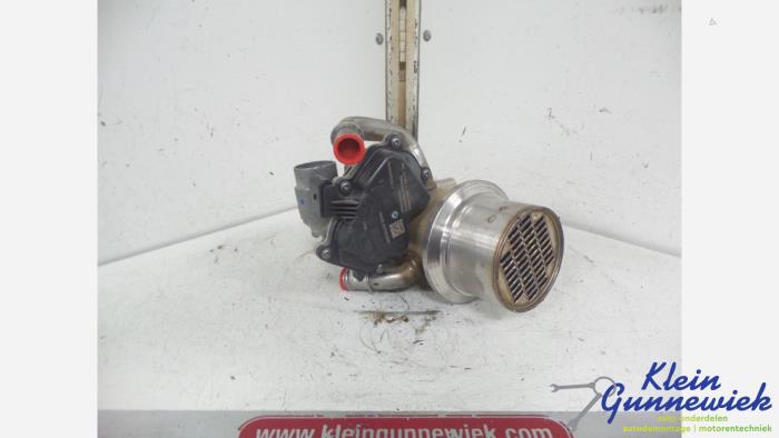 EGR koeler van een Volkswagen Jetta 2016