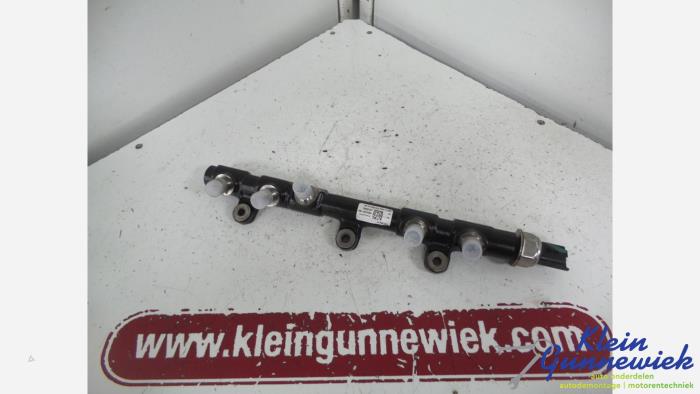 Gebruikte Verstuiver brug Renault Master Prijs € 150,00 Margeregeling aangeboden door Klein Gunnewiek Autodemontage & Motorentechniek