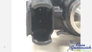 Gebruikte Injector (benzine injectie) Volvo XC60 Prijs € 50,00 Margeregeling aangeboden door Klein Gunnewiek Autodemontage & Motorentechniek