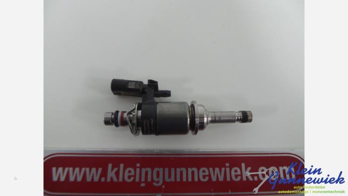 Gebruikte Injector (benzine injectie) Seat Ateca Prijs € 67,00 Margeregeling aangeboden door Klein Gunnewiek Autodemontage & Motorentechniek