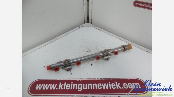 Gebruikte Verstuiver brug Volkswagen Passat Prijs € 47,00 Margeregeling aangeboden door Klein Gunnewiek Autodemontage & Motorentechniek