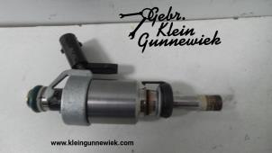 Gebruikte Injector (benzine injectie) Volkswagen Arteon Prijs € 75,00 Margeregeling aangeboden door Gebr.Klein Gunnewiek Ho.BV