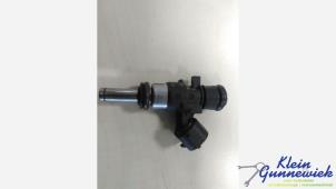 Gebruikte Injector (benzine injectie) Volkswagen Arteon Prijs € 25,00 Margeregeling aangeboden door Klein Gunnewiek Autodemontage & Motorentechniek