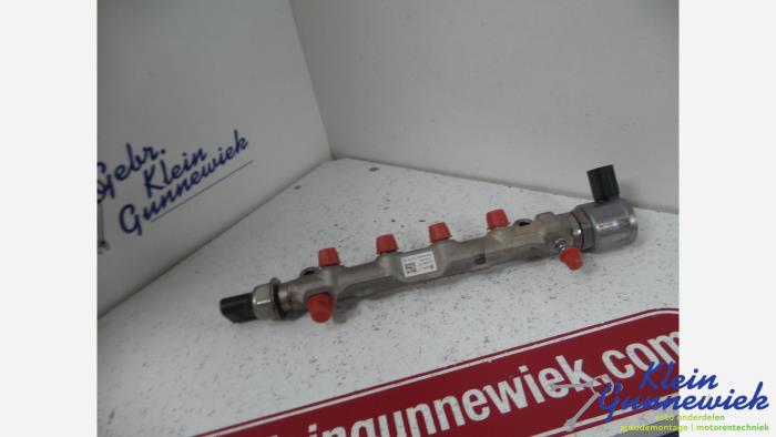 Gebruikte Injector brug Volkswagen T-Roc Prijs € 51,00 Margeregeling aangeboden door Klein Gunnewiek Autodemontage & Motorentechniek