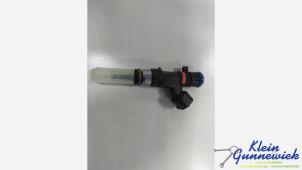 Gebruikte Injector (benzine injectie) Renault Clio Prijs € 20,00 Margeregeling aangeboden door Klein Gunnewiek Autodemontage & Motorentechniek