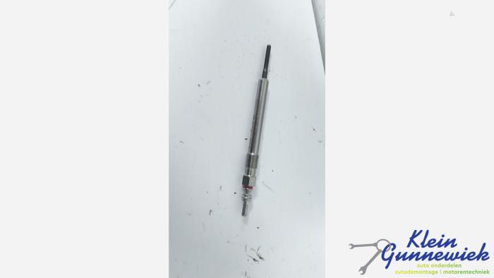 Gebruikte Gloeikaars Volkswagen Bestel Prijs € 15,00 Margeregeling aangeboden door Klein Gunnewiek Autodemontage & Motorentechniek