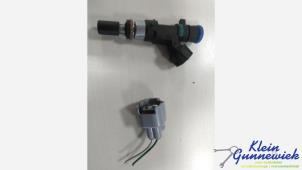 Gebruikte Injector (benzine injectie) Renault Clio Prijs € 35,00 Margeregeling aangeboden door Klein Gunnewiek Autodemontage & Motorentechniek