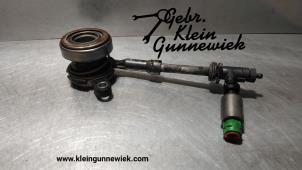 Gebruikte Koppeling Hulp Cilinder Renault Grand Espace Prijs op aanvraag aangeboden door Gebr.Klein Gunnewiek Ho.BV