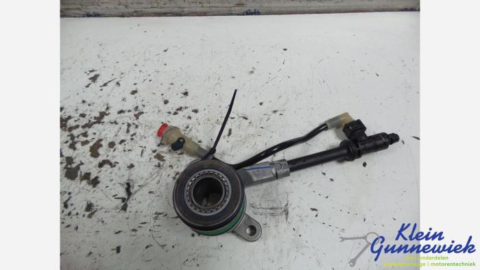 Gebruikte Koppeling Hulp Cilinder Renault Master Prijs € 19,00 Margeregeling aangeboden door Klein Gunnewiek Autodemontage & Motorentechniek