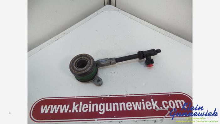 Gebruikte Koppeling Hulp Cilinder Renault Trafic Prijs € 19,00 Margeregeling aangeboden door Klein Gunnewiek Autodemontage & Motorentechniek