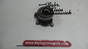 Gebruikte Koppeling Hulp Cilinder Opel Mokka Prijs op aanvraag aangeboden door Gebr.Klein Gunnewiek Ho.BV