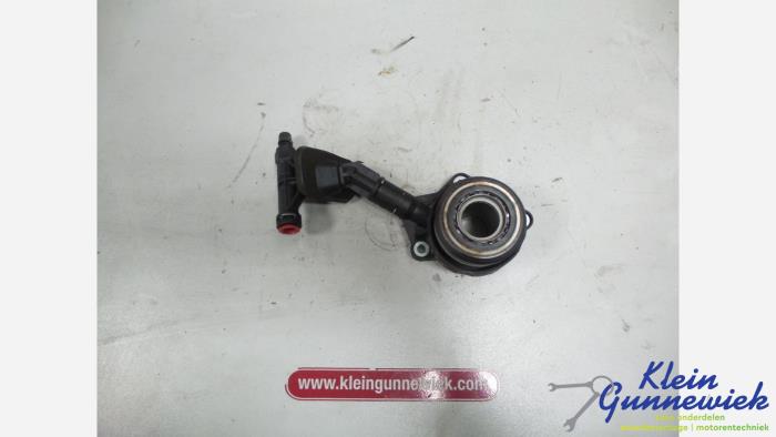 Gebruikte Koppeling Hulp Cilinder Ford Transit Connect Prijs € 20,00 Margeregeling aangeboden door Klein Gunnewiek Autodemontage & Motorentechniek