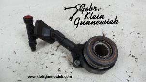Gebruikte Koppeling Hulp Cilinder Ford Kuga Prijs op aanvraag aangeboden door Gebr.Klein Gunnewiek Ho.BV