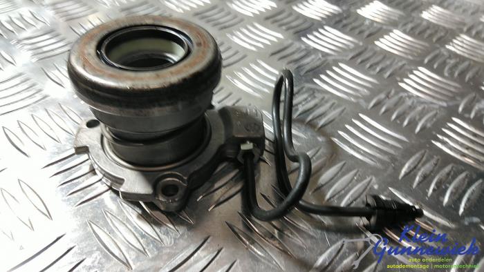 Gebruikte Koppeling Hulp Cilinder Opel Zafira Prijs € 17,00 Margeregeling aangeboden door Klein Gunnewiek Autodemontage & Motorentechniek